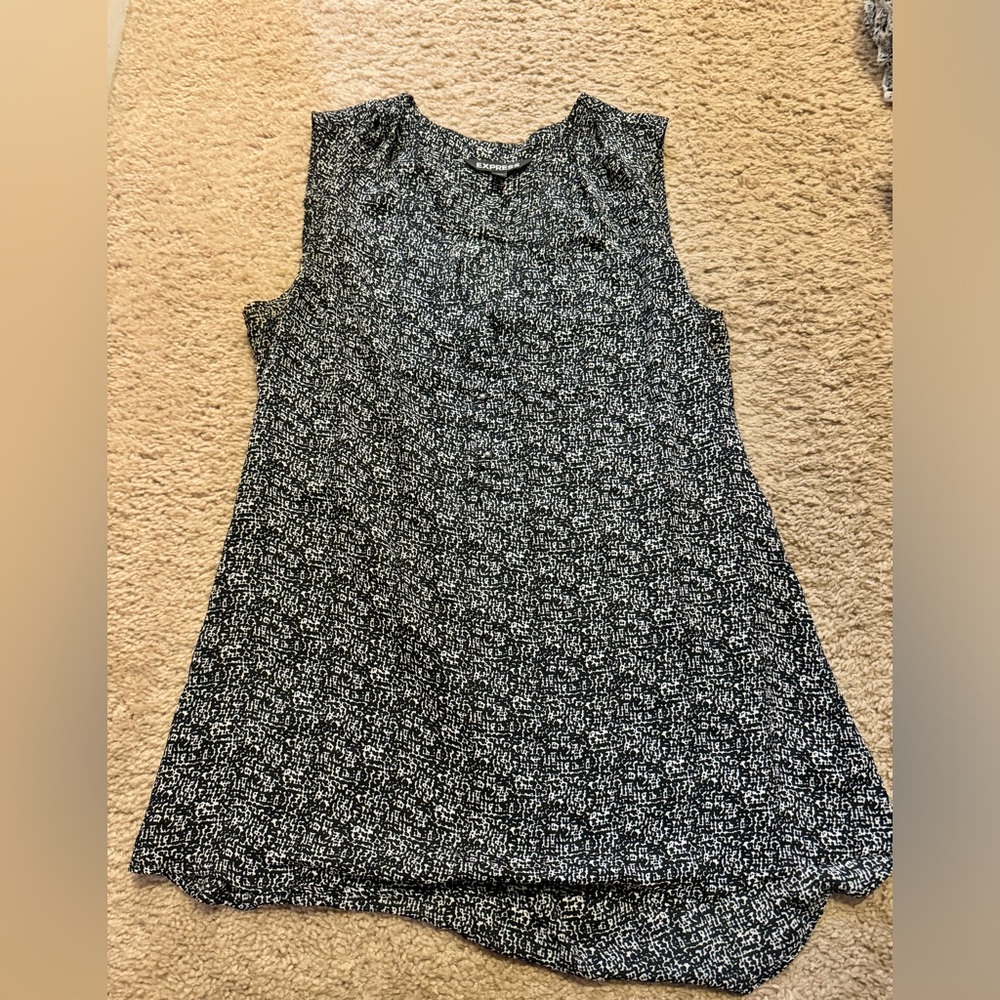Express Blouse - Picture 2 of 3